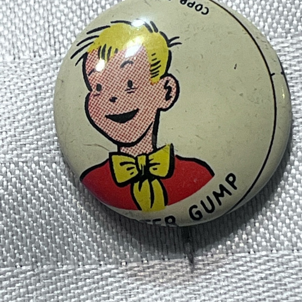 Vintage 1940's Kellogg's Pep Pin "Chester Gump" 7/8” Diameter